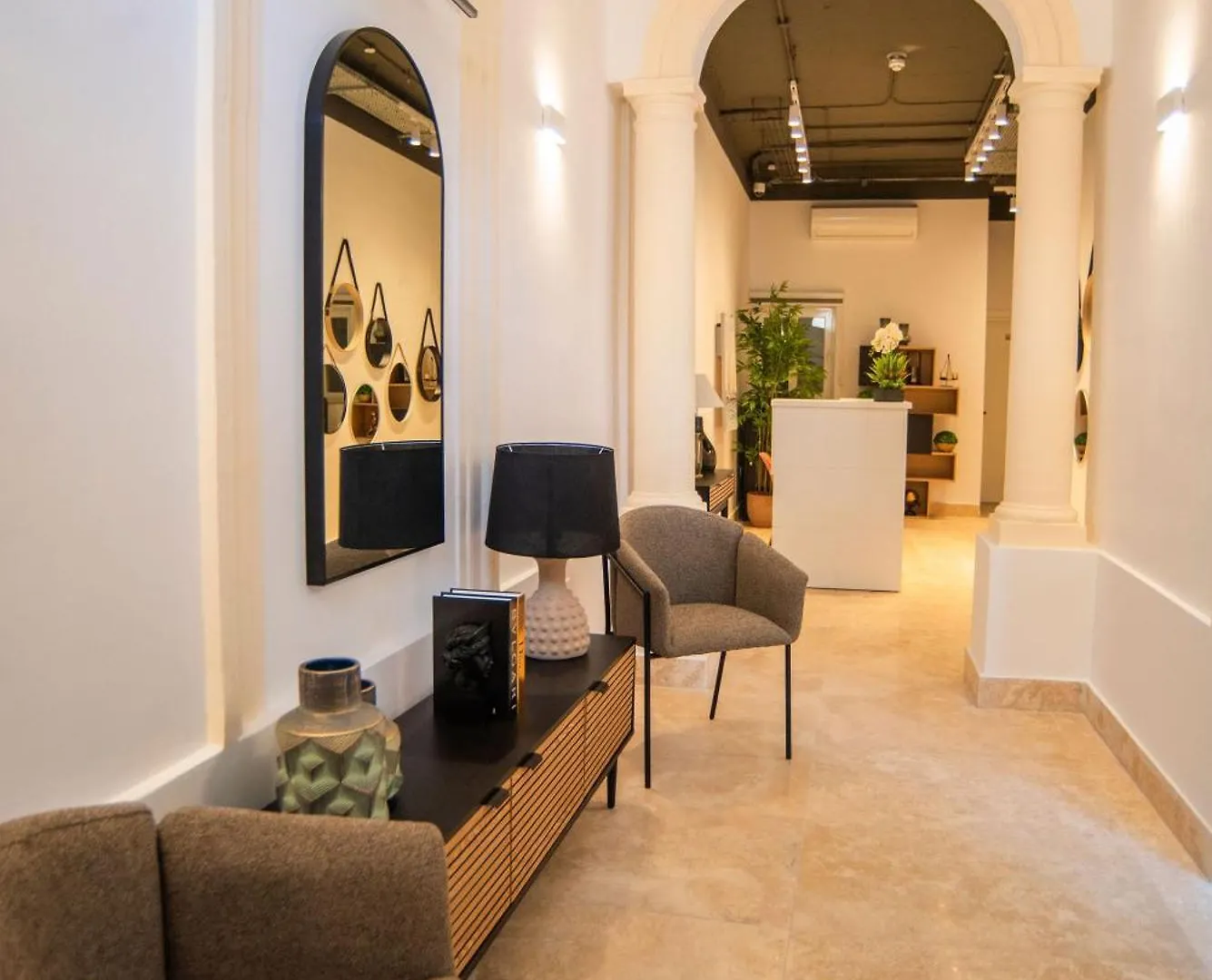 Orbis Boutique Studios By Holi Qormi